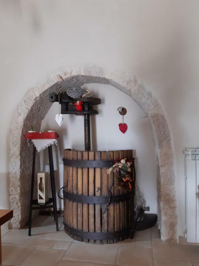 B&B Trulli Sotto La Cupa マルティナ・フランカ エクステリア 写真